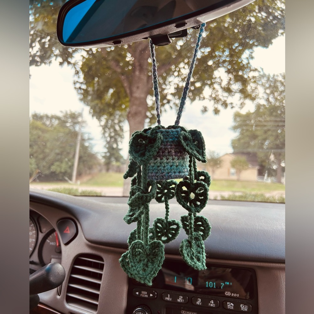 Crochet Monstera pot